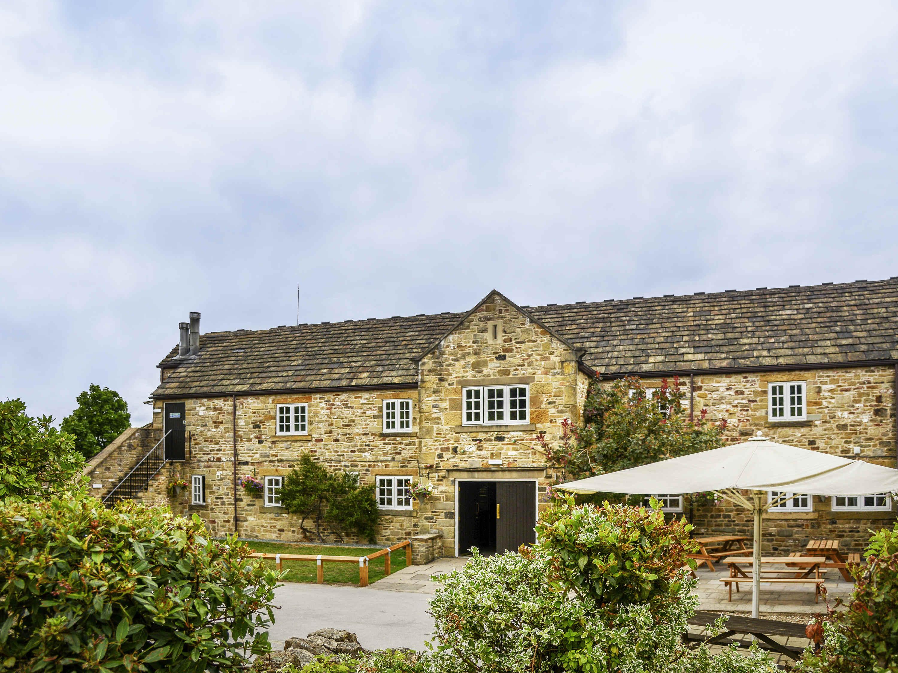 เมอร์เคียว บาร์นสลีย์ แทงเกอร์สลีย์ แมเนอร์ โฮเต็ล Hotel Tankersley ภายนอก รูปภาพ