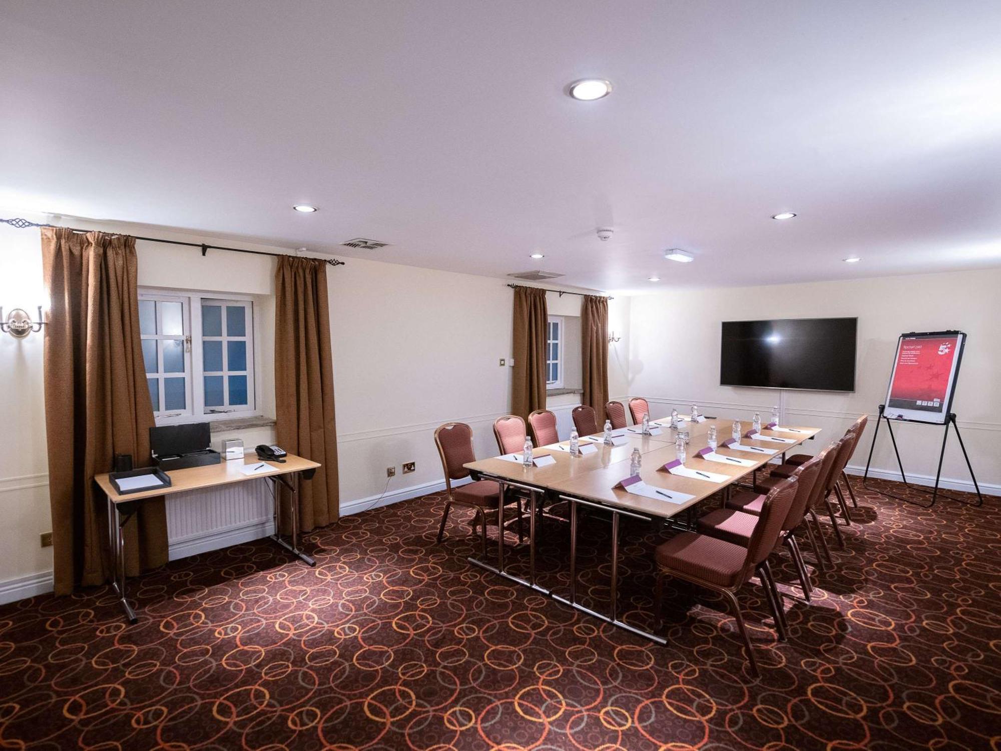 เมอร์เคียว บาร์นสลีย์ แทงเกอร์สลีย์ แมเนอร์ โฮเต็ล Hotel Tankersley ภายนอก รูปภาพ