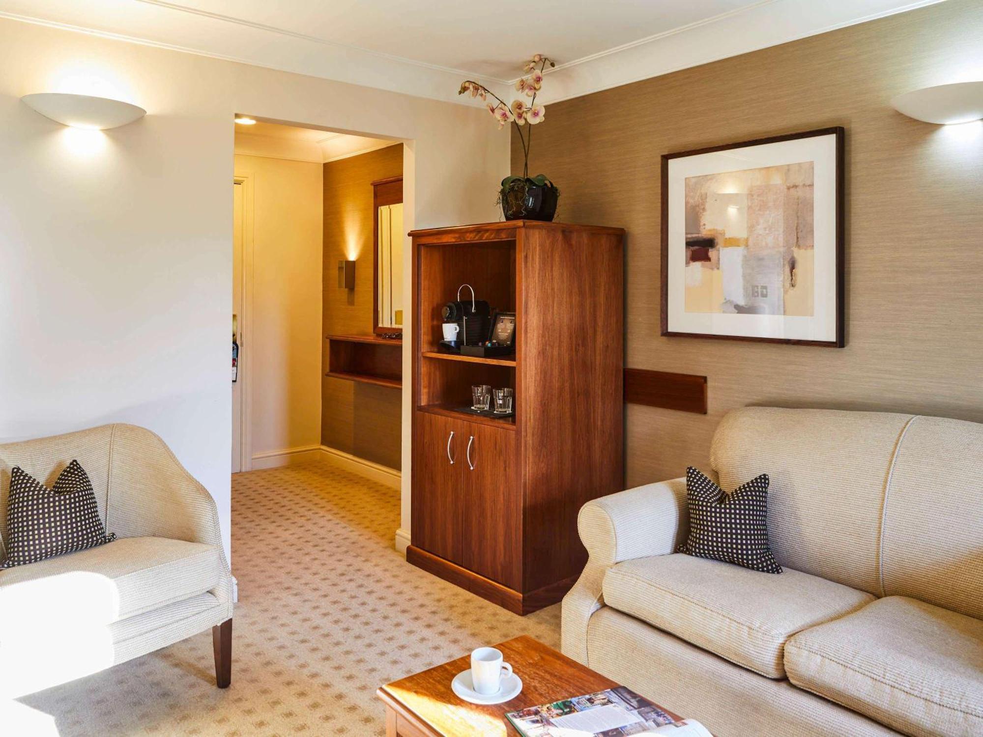 เมอร์เคียว บาร์นสลีย์ แทงเกอร์สลีย์ แมเนอร์ โฮเต็ล Hotel Tankersley ภายนอก รูปภาพ