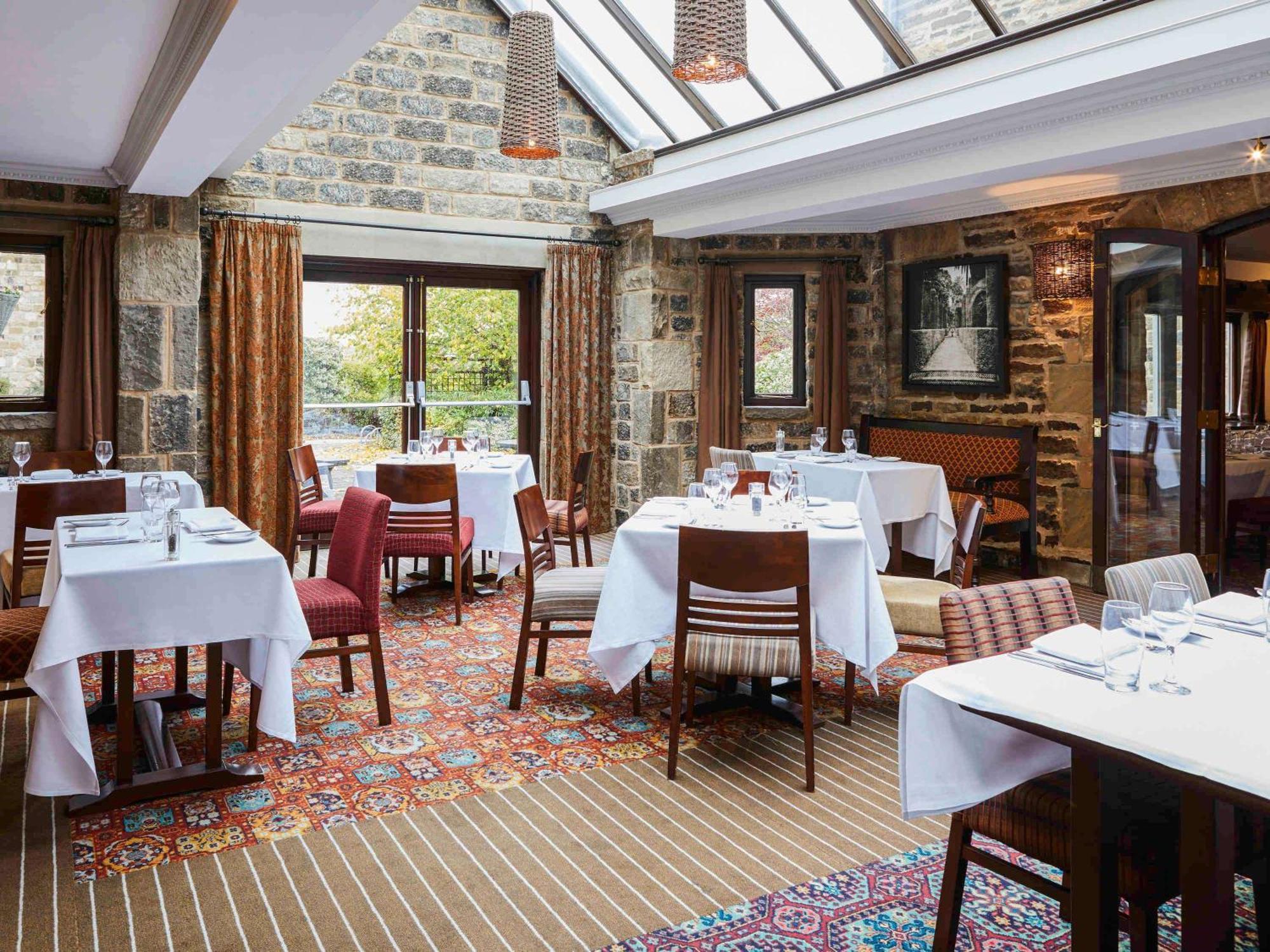 เมอร์เคียว บาร์นสลีย์ แทงเกอร์สลีย์ แมเนอร์ โฮเต็ล Hotel Tankersley ภายนอก รูปภาพ